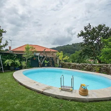 Almademencia Apartman *